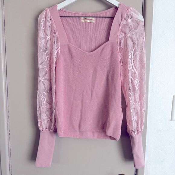 Anthropologie Baby Pink Ribbed Lace Sleeve Sweater Top - Picture 2 of 7